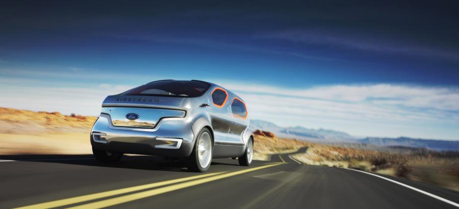  Ford Airstream Concept 2007 года  (фото 4 из 37)